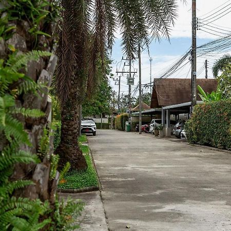 Villa Buton | Private Pool | Kokyang Estate By Tropiclook | Nai Harn Beach エクステリア 写真