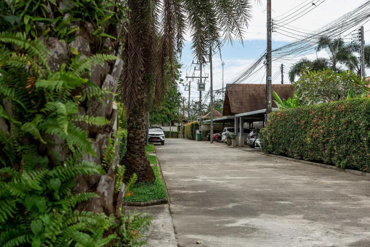 Villa Buton | Private Pool | Kokyang Estate By Tropiclook | Nai Harn Beach エクステリア 写真